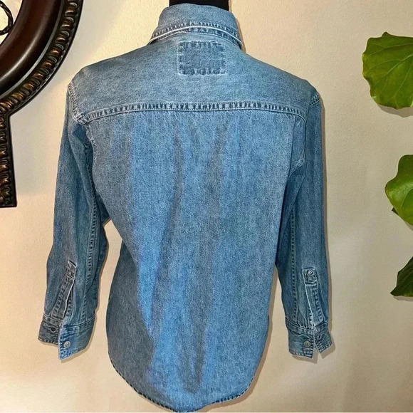 Levi’s Unisex Kids Vintage Denim Button Down Shirt Blouse Size 12-14 Medium - Picture 6 of 15
